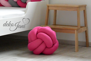Designový polštář Ball